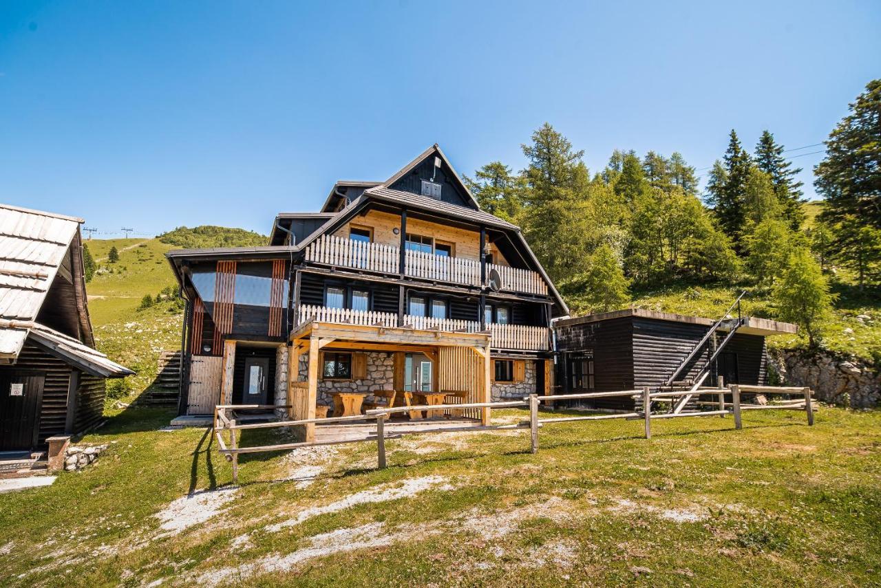 Zvoh, Krvavec, Ski-in, Ski-out *