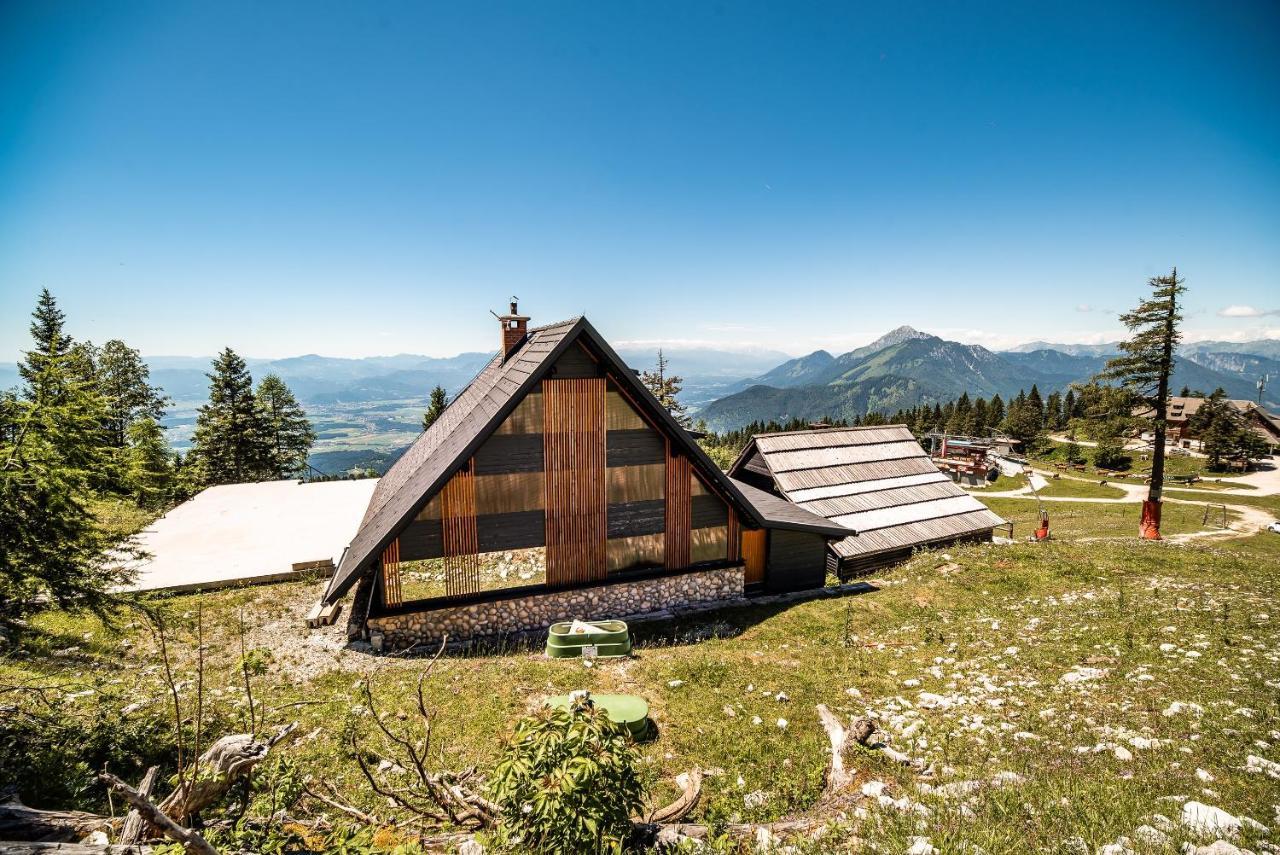 Zvoh, Krvavec, Ski-in, Ski-out *