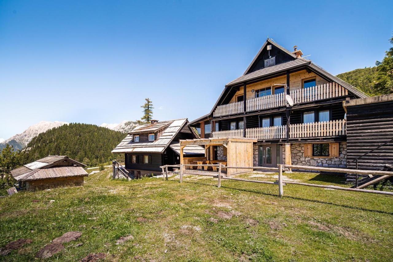 Zvoh, Krvavec, Ski-in, Ski-out Cerklje na Gorenjskem