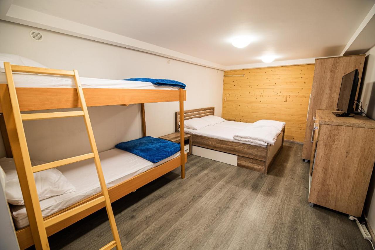Zvoh, Krvavec, Ski-in, Ski-out * Cerklje na Gorenjskem